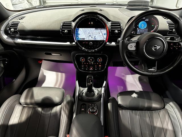 ＭＩＮＩ ジョンクーパーワークス　クラブマン　ＪＣＷ・トリム　４ＷＤ　ジョンクーパーワークストリム　１９インチアロイ　ＭＩＮＩＹｏｕｒｓスタイルレザーシート　電動フロントシート　　ＡＣＣ　パーキングアシスト　ＬＥＤヘッドライト　ワンオーナー　認定中古車２年保証（22枚目）