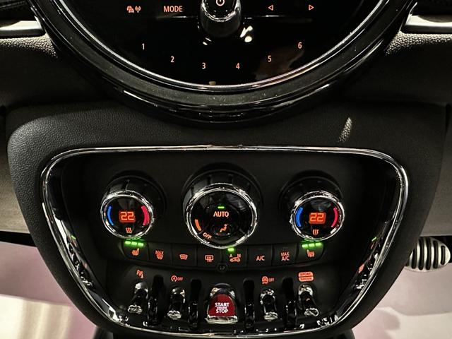 ＭＩＮＩ ジョンクーパーワークス　クラブマン　ＪＣＷ・トリム　４ＷＤ　ジョンクーパーワークストリム　１９インチアロイ　ＭＩＮＩＹｏｕｒｓスタイルレザーシート　電動フロントシート　　ＡＣＣ　パーキングアシスト　ＬＥＤヘッドライト　ワンオーナー　認定中古車２年保証（36枚目）