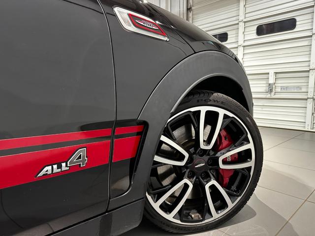 ＭＩＮＩ ジョンクーパーワークス　クラブマン　ＪＣＷ・トリム　４ＷＤ　ジョンクーパーワークストリム　１９インチアロイ　ＭＩＮＩＹｏｕｒｓスタイルレザーシート　電動フロントシート　　ＡＣＣ　パーキングアシスト　ＬＥＤヘッドライト　ワンオーナー　認定中古車２年保証（47枚目）