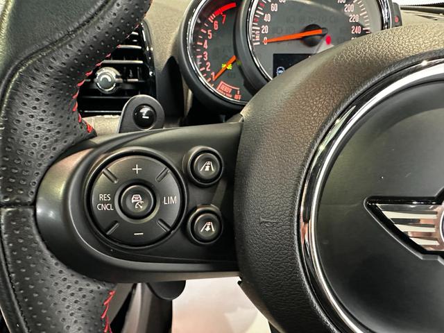 ＭＩＮＩ クーパーＳ　クラブマン　オール４　４ＷＤ　インディゴブルーレザーシート　パノラマサンルーフ　ジョンクーパーワークスチリパッケージ　純正ナビ　リアカメラ　アクティブクルーズコントロール　ＬＥＤヘッドライト　ワンオーナー認定中古車１年保証（30枚目）