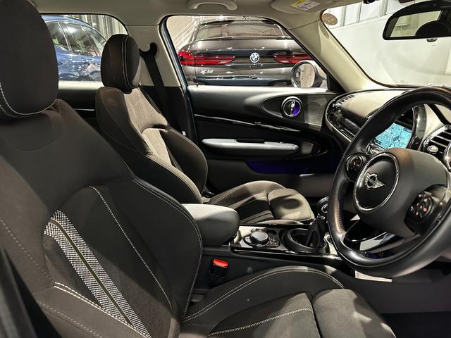 ＭＩＮＩ クーパーＳ　クラブマン　オール４　クーパーＳクラブマン　オール４（５名）４ＷＤ　ペッパーパッケージ　コンフォートアクセス　アクティブクルーズコントロール　ナビ　リアカメラ　前席シートヒーター　１７インチ　ワンオーナー認定中古車１年保証（22枚目）