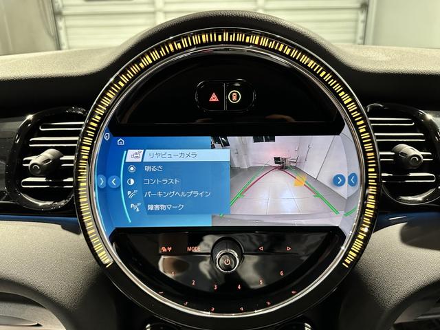 MINI クーパーDプレミアムプラスパッケージクラシックトリム プレミアムプラスパッケージ スポーツシート 前席シートヒーター ヘッドアップディスプレイ リアビューカメラ ルームミラー内蔵ETC 16インチアロイホイール クラシックトリム ワンオーナー(34枚目)