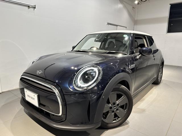 MINI クーパー クラシック・トリム プレミアムプラスパッケージ スポーツシート 前席シートヒーター ヘッドアップディスプレイ リアビューカメラ ルームミラー内蔵ETC 16インチアロイホイール クラシックトリム ワンオーナー(2枚目)