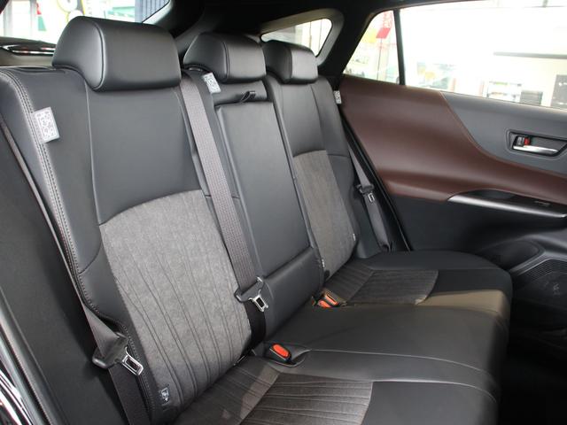 ハリアーハイブリッド Ｇ　４ＷＤ　純正１２．３型ナビ＆ＴＶ　バックカメラ　寒冷地仕様　ワンオーナー　セーフティーセンス　レーダークルーズ　ハーフレザーシート　ブラインドスポット　パワーバックドア　デジタルインナーミラー　ＥＴＣ（11枚目）