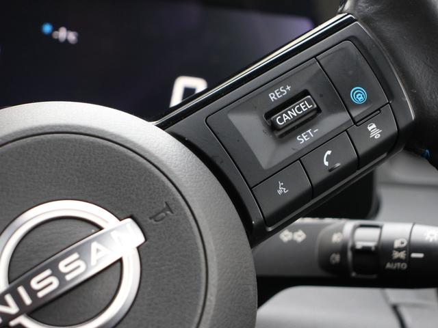 ノート オーテック FOUR 4WD コネクトナビ&TV プロパイロット アラウンドビューモニター 全方位運転支援システム レザーシート ブラインドスポット デジタルインナーミラー ステアリングヒーター シートヒーター ETC(6枚目)