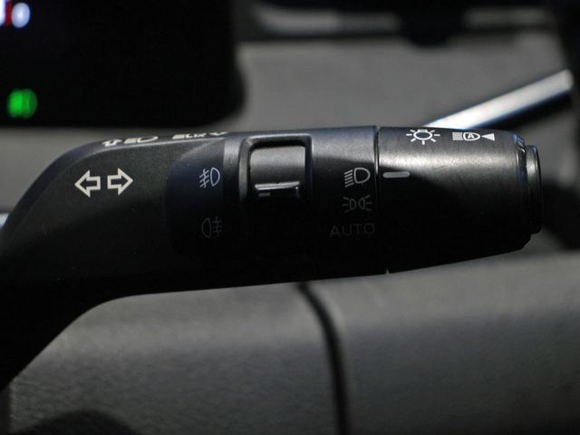 ノート オーテック FOUR 4WD コネクトナビ&TV プロパイロット アラウンドビューモニター 全方位運転支援システム レザーシート ブラインドスポット デジタルインナーミラー ステアリングヒーター シートヒーター ETC(23枚目)