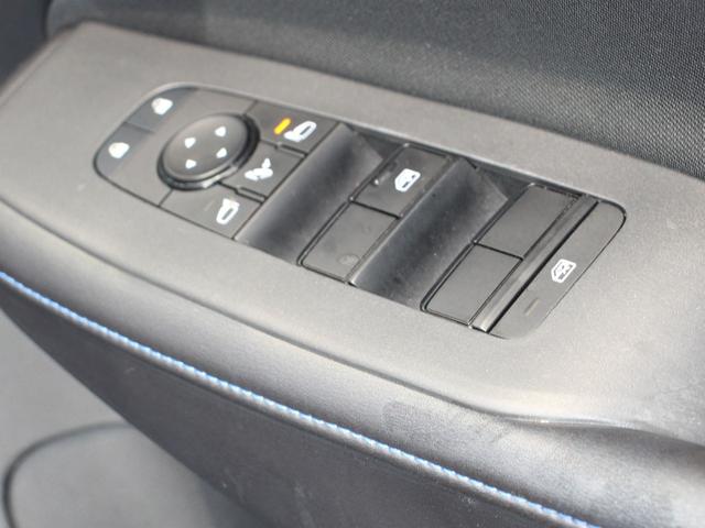 ノート オーテック FOUR 4WD コネクトナビ&TV プロパイロット アラウンドビューモニター 全方位運転支援システム レザーシート ブラインドスポット デジタルインナーミラー ステアリングヒーター シートヒーター ETC(27枚目)