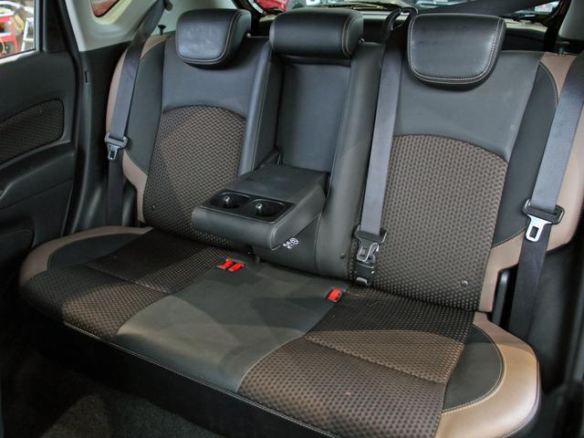 ノート メダリストX FOURスマートセーフティエディション 4WD 後期型 純正ナビ&TV アラウンドビューモニター エマージェンシーブレーキ スマートルームミラー クリアランスソナー ステアリングスイッチ スマートキー プッシュスタート ハーフレザーシート(14枚目)