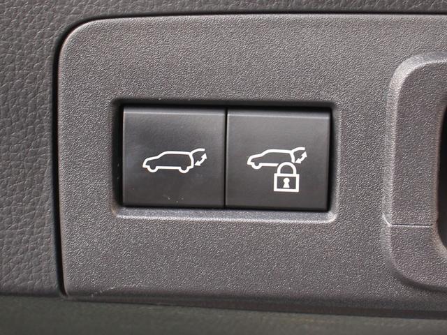 クラウンスポーツ Ｚ　４ＷＤ　本州仕入　純正１２．３型ナビ＆ＴＶ　全周囲カメラ　トヨタチームメイト　セーフティーセンス　レーダークルーズ　黒レザーシート　シートベンチレーション　ワイヤレス充電　ハンズフリーパワーバックドア（32枚目）