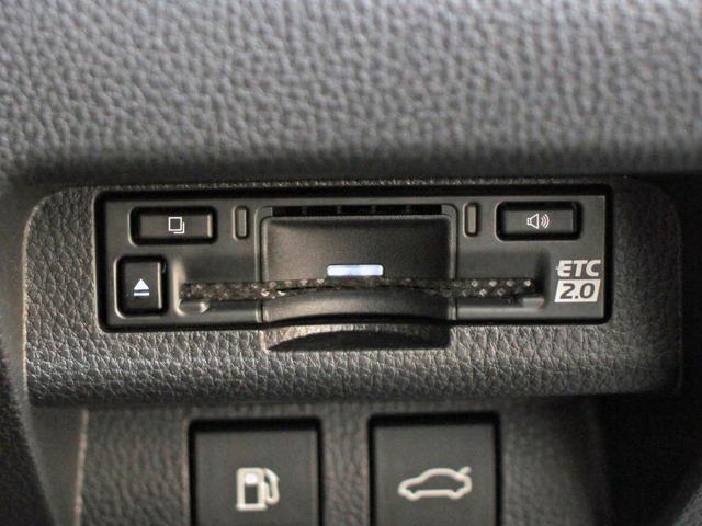 TOYOTA CROWN CROSSOVER G LEATHER PACKAGE