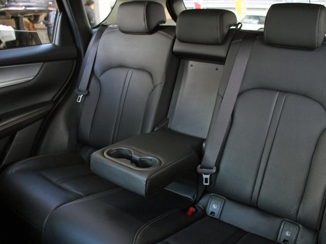 ＣＸ－６０ ＸＤ　Ｌパッケージ　４ＷＤ　ＢＯＳＥサウンド　純正１２．３型ナビ＆ＴＶ　全周囲カメラ　スマートブレーキサポート　レーダークルーズ　黒レザーシート　パワーバックドア　ステアリングヒーター　シートヒーター　ブラインドスポット（19枚目）