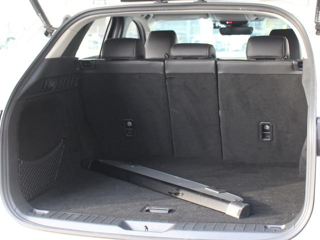 ＣＸ－６０ ＸＤ　Ｌパッケージ　４ＷＤ　ＢＯＳＥサウンド　純正１２．３型ナビ＆ＴＶ　全周囲カメラ　スマートブレーキサポート　レーダークルーズ　黒レザーシート　パワーバックドア　ステアリングヒーター　シートヒーター　ブラインドスポット（20枚目）