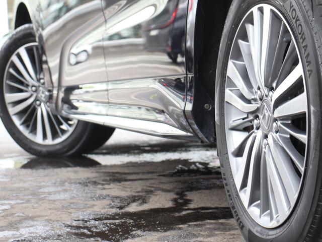 オデッセイ アブソルート・ホンダセンシング 4WD ワンオーナー 純正ナビ&TV バックカメラ レーダークルーズ ハーフレザーシート 両側電動ドア パワーシート LEDヘッドライト スマートキー プッシュスタート パドルシフト オートライト(13枚目)