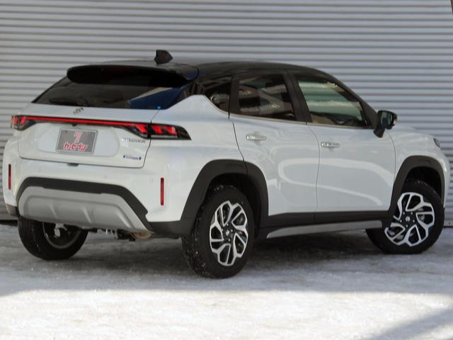 フロンクス ベースグレード　４ＷＤ　２トーンルーフ　スズキコネクト９型ナビ　全周囲カメラ　セーフティサポート　レーダークルーズ　ワンオーナー　ワイヤレス充電　シートヒーター　クリアランスソナー　ＬＥＤヘッドライト　パドルシフト（44枚目）