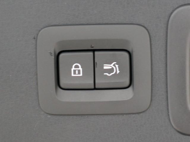 ＣＸ－３０ ２０Ｓ　プロアクティブ　ツーリングセレクション　４ＷＤ　マツダコネクト８．８型ナビ＆ＴＶ　全周囲カメラ　スマートブレーキサポート　レーダークルーズ　パワーバックドア　ステアリングヒーター　メモリーシート　シートヒーター　ブラインドスポット（32枚目）