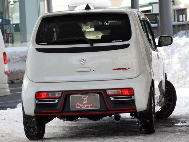 アルトワークス ベースグレード　５速マニュアル　純正レカロシート　ディスプレイオーディオ　オートライト　ＰＴＣヒーター　ミラーヒーター　電動格納ミラー　ＨＩＤヘッドライト　オートエアコン　純正１５インチアルミホイール　ＥＴＣ（32枚目）