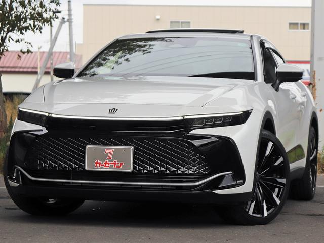 クラウンクロスオーバー ＲＳアドバンスド　サンルーフ　ドライバーサポートＰＫＧ２　リアサポートＰＫＧ　デジタルインナーミラー　１５００Ｗ　トヨタチームメイト　１２．３型ナビ　全方位カメラ　ハンズフリーパワーバックドア　黒革　ブラインドスポット（4枚目）