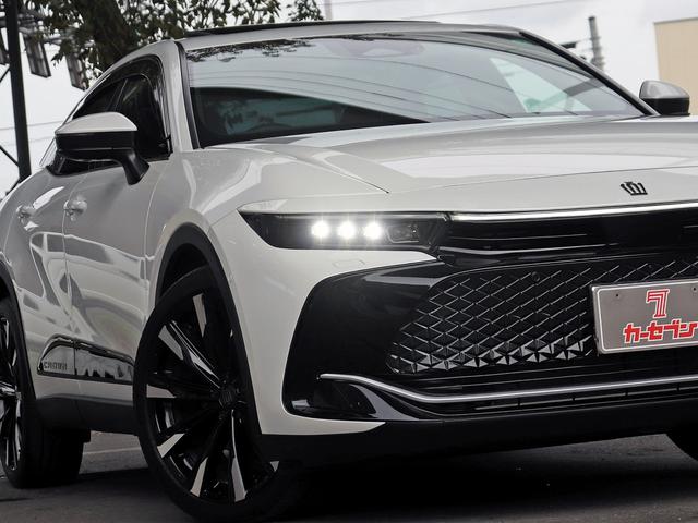 クラウンクロスオーバー ＲＳアドバンスド　サンルーフ　ドライバーサポートＰＫＧ２　リアサポートＰＫＧ　デジタルインナーミラー　１５００Ｗ　トヨタチームメイト　１２．３型ナビ　全方位カメラ　ハンズフリーパワーバックドア　黒革　ブラインドスポット（18枚目）