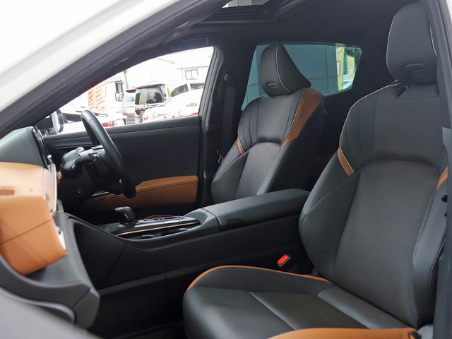 クラウンクロスオーバー ＲＳアドバンスド　サンルーフ　ドライバーサポートＰＫＧ２　リアサポートＰＫＧ　デジタルインナーミラー　１５００Ｗ　トヨタチームメイト　１２．３型ナビ　全方位カメラ　ハンズフリーパワーバックドア　黒革　ブラインドスポット（32枚目）