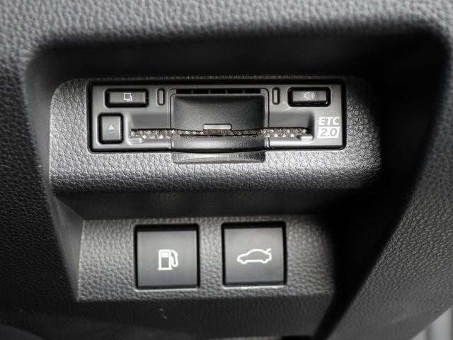 クラウンクロスオーバー ＲＳアドバンスド　サンルーフ　ドライバーサポートＰＫＧ２　リアサポートＰＫＧ　デジタルインナーミラー　１５００Ｗ　トヨタチームメイト　１２．３型ナビ　全方位カメラ　ハンズフリーパワーバックドア　黒革　ブラインドスポット（44枚目）