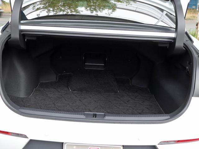 クラウンクロスオーバー ＲＳアドバンスド　サンルーフ　ドライバーサポートＰＫＧ２　リアサポートＰＫＧ　デジタルインナーミラー　１５００Ｗ　トヨタチームメイト　１２．３型ナビ　全方位カメラ　ハンズフリーパワーバックドア　黒革　ブラインドスポット（49枚目）