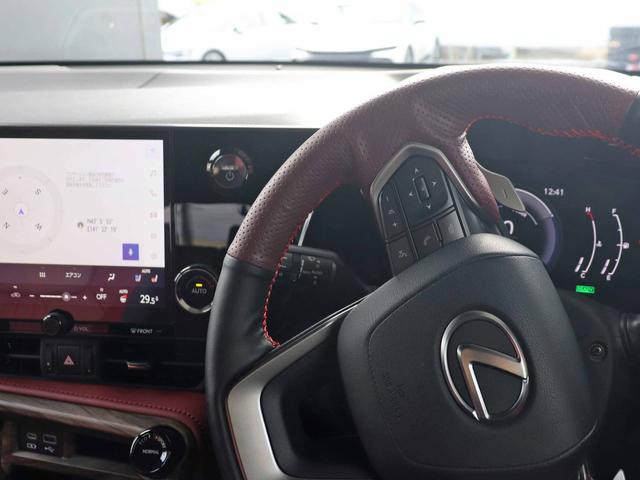 ＮＸ ＮＸ３５０ｈ　寒冷地　９．８型ディスプレイオーディオ　パノラミックビュー　フルセグＴＶ　３眼フルＬＥＤヘッドライト　デジタルミラー　セーフティシステム＋　アダプティブハイビーム　シートヒーター　１５００Ｗ（12枚目）