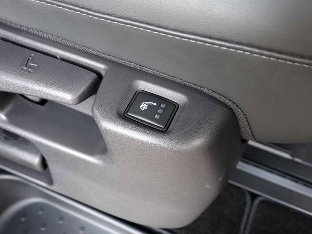 セレナ ＸＶ　寒冷地仕様　防水シート　１２．３型コネクトナビＴＶ　アラウンドビューモニター３６０°セーフティアシスト　ハンズフリーパワースライドドア　プロパイロット　インテリジェントルームミラー　ＥＴＣ２．０（16枚目）