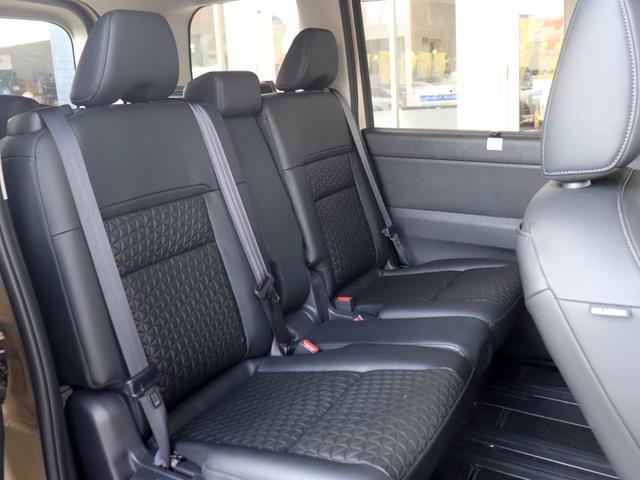 セレナ ＸＶ　寒冷地仕様　防水シート　１２．３型コネクトナビＴＶ　アラウンドビューモニター３６０°セーフティアシスト　ハンズフリーパワースライドドア　プロパイロット　インテリジェントルームミラー　ＥＴＣ２．０（17枚目）