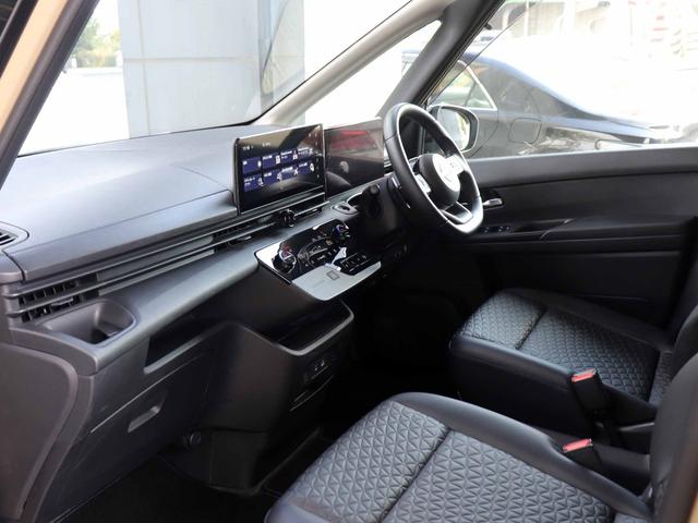 セレナ ＸＶ　寒冷地仕様　防水シート　１２．３型コネクトナビＴＶ　アラウンドビューモニター３６０°セーフティアシスト　ハンズフリーパワースライドドア　プロパイロット　インテリジェントルームミラー　ＥＴＣ２．０（27枚目）