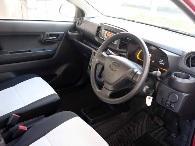 ミライース L 4WD 純正CD 社外13インチアルミ ダイヤル式マニュアルエアコン リアヒーターダクト キーレス アンバー照明デジタルメーター デジタルマルチインフォメーションディスプレイ(4枚目)