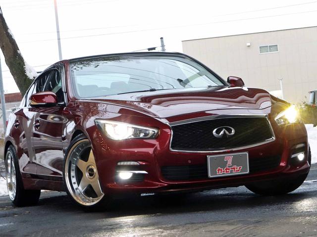 スカイライン ３５０ＧＴ　ＦＯＵＲ　ハイブリッド　タイプＰ　全方位運転支援システム　インテリジェントクルーズコントロール　アラウンドビューモニター　メーカーナビ　フルセグＴＶ　社外１９インチアルミ　黒革シート　メモリー付パワーシート　シートヒーター　ＥＴＣ（25枚目）