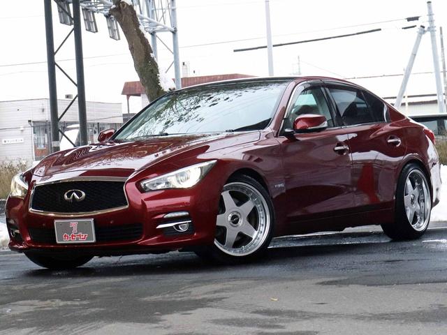 スカイライン ３５０ＧＴ　ＦＯＵＲ　ハイブリッド　タイプＰ　全方位運転支援システム　インテリジェントクルーズコントロール　アラウンドビューモニター　メーカーナビ　フルセグＴＶ　社外１９インチアルミ　黒革シート　メモリー付パワーシート　シートヒーター　ＥＴＣ（26枚目）