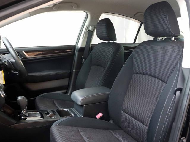 レガシィＢ４ ベースグレード　アイサイトｖｅｒ３　全車速追従クルーズ　ＳＤナビ　フルセグＴＶ　バックカメラ　ＬＥＤヘッドライト　パドルシフト　パワーシート　シートヒーター　アクティブレーンキープ　車線逸脱警報　スマートキー（29枚目）