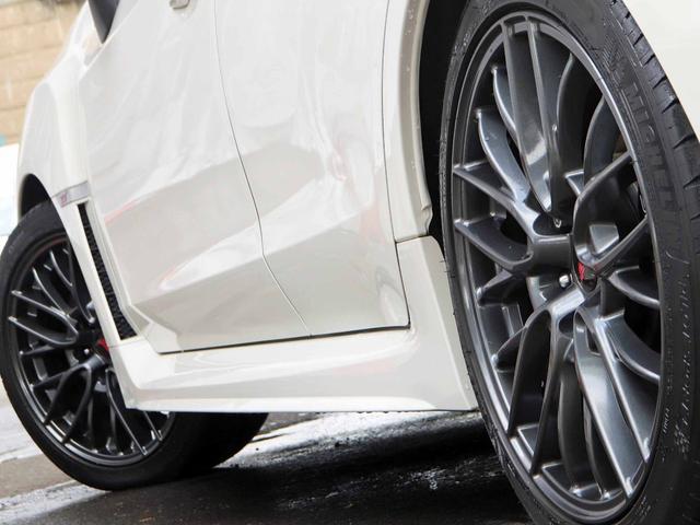 WRX STI STI 6MT ツインスクロールターボ(308PS) アドバンストセーフティPKG ビルシュタイン ブレンボ17インチブレーキ SDナビ フルセグTV サイド・バックカメラ ETC 黒半革 パワーシート(18枚目)