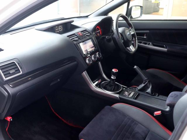 WRX STI STI 6MT ツインスクロールターボ(308PS) アドバンストセーフティPKG ビルシュタイン ブレンボ17インチブレーキ SDナビ フルセグTV サイド・バックカメラ ETC 黒半革 パワーシート(27枚目)