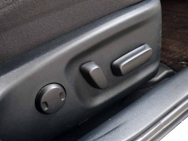 クラウンハイブリッド アスリートS Four 後期型 アドバンストPKG プリクラッシュ レーダークルーズ スパッタリング18インチアルミ メーカーナビTV パノラミックビューモニター インテリジェントクリアランスソナー パワーシート ETC(16枚目)