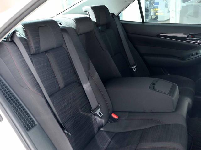 クラウンハイブリッド アスリートS Four 後期型 アドバンストPKG プリクラッシュ レーダークルーズ スパッタリング18インチアルミ メーカーナビTV パノラミックビューモニター インテリジェントクリアランスソナー パワーシート ETC(17枚目)