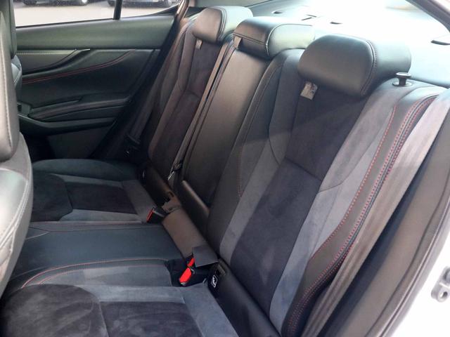 ＷＲＸ Ｓ４ ＧＴ－Ｈ　ＥＸ　サンルーフ　ハーマンカードンサウンド　１１．６型ナビ　フルセグＴＶ　全方位カメラ　アイサイトコアテクノロジー　アイサイトＸテクノロジー　全車速追従クルーズ　ドライバーモニタリング　スターリンク（42枚目）