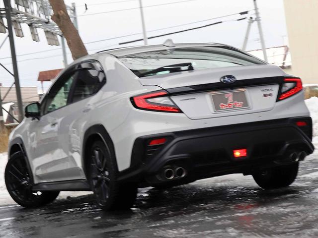 ＷＲＸ Ｓ４ ＧＴ－Ｈ　ＥＸ　サンルーフ　ハーマンカードンサウンド　１１．６型ナビ　フルセグＴＶ　全方位カメラ　アイサイトコアテクノロジー　アイサイトＸテクノロジー　全車速追従クルーズ　ドライバーモニタリング　スターリンク（49枚目）