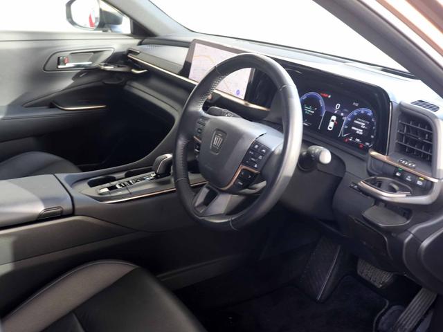 クラウンクロスオーバー Gアドバンスド・レザーパッケージ モデリスタエアロ デジタルインナーミラー 12.3型ナビTV パノラミックビューモニター セーフティセンス ブラインドスポット 4眼LEDヘッドライト 黒本革 ステアリングヒーター シートヒーター(5枚目)