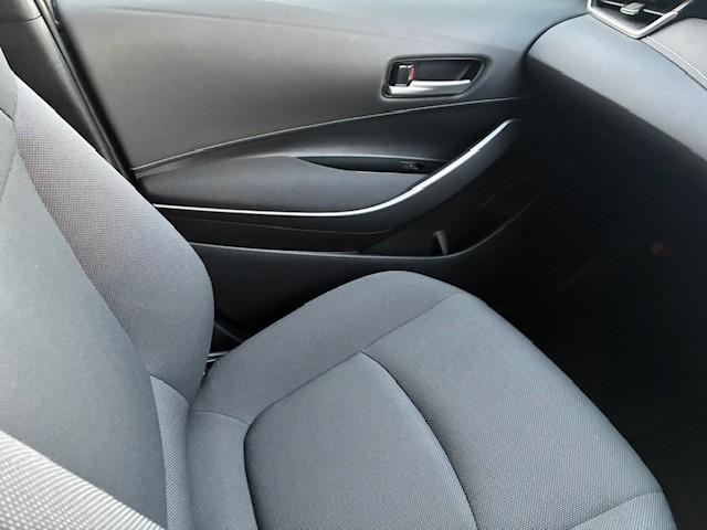 カローラ ハイブリッド　Ｇ（19枚目）