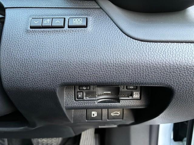 クラウンクロスオーバー Ｇアドバンスド・レザーパッケージ（13枚目）