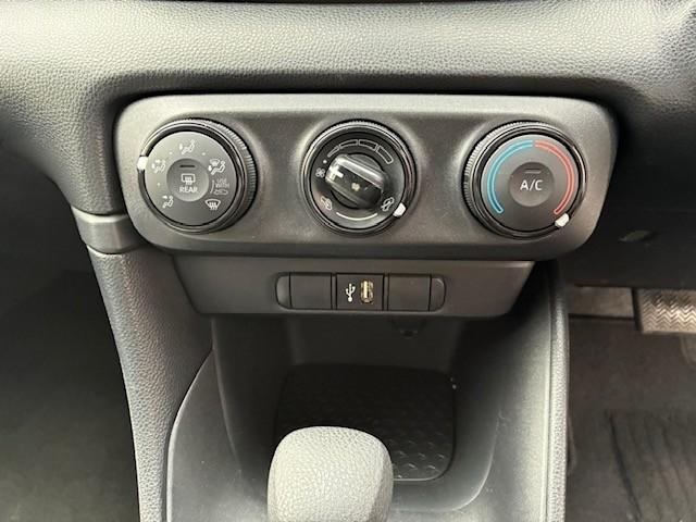 ヤリス X(11枚目)