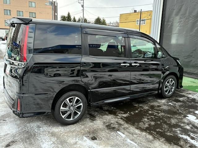 ノア Si ダブルバイビーII(3枚目)