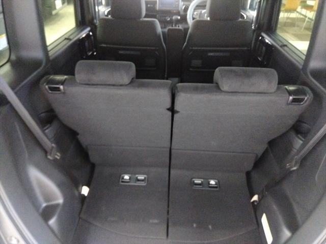 Ｎ－ＢＯＸカスタム Ｌ　後期型　衝突軽減ブレーキ　バックカメラ　ワンセグＴＶ　片側パワースライドドア　ＣＤ　エンジンスターター　アイドリングストップ　スマートキー　純正アルミホイール　ＬＥＤヘッドライト　ＡＢＳ　４ＷＤ（12枚目）