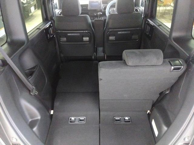 Ｎ－ＢＯＸカスタム Ｌ　後期型　衝突軽減ブレーキ　バックカメラ　ワンセグＴＶ　片側パワースライドドア　ＣＤ　エンジンスターター　アイドリングストップ　スマートキー　純正アルミホイール　ＬＥＤヘッドライト　ＡＢＳ　４ＷＤ（13枚目）