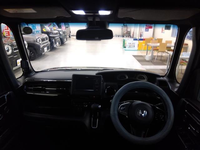 Ｎ－ＢＯＸカスタム Ｌ　後期型　衝突軽減ブレーキ　バックカメラ　ワンセグＴＶ　片側パワースライドドア　ＣＤ　エンジンスターター　アイドリングストップ　スマートキー　純正アルミホイール　ＬＥＤヘッドライト　ＡＢＳ　４ＷＤ（15枚目）