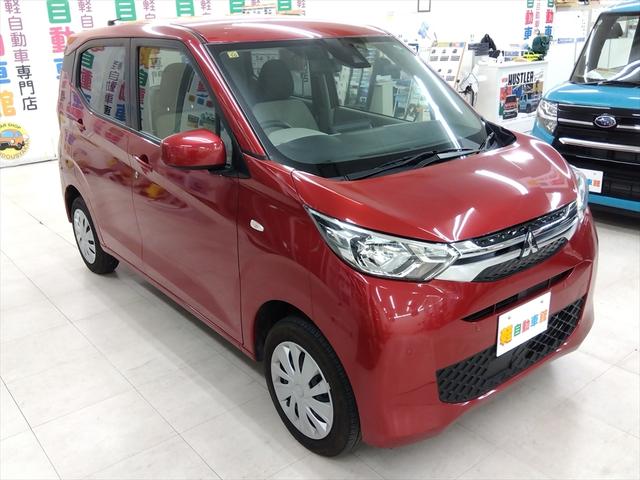 ｅＫワゴン Ｍ　４ＷＤ　衝突軽減ブレーキ　ＥＴＣ　ＣＤ・ＤＶＤ再生　アイドリングストップ　ＡＢＳ　キーレス　シート・ドアミラーヒーター　誤発信抑制装置　Ｗ・サイド・カーテンエアバック　フル装備　禁煙車（3枚目）