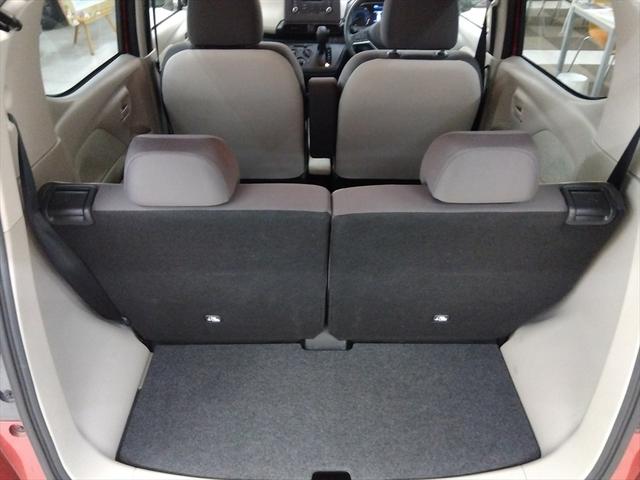 ｅＫワゴン Ｍ　４ＷＤ　衝突軽減ブレーキ　ＥＴＣ　ＣＤ・ＤＶＤ再生　アイドリングストップ　ＡＢＳ　キーレス　シート・ドアミラーヒーター　誤発信抑制装置　Ｗ・サイド・カーテンエアバック　フル装備　禁煙車（11枚目）