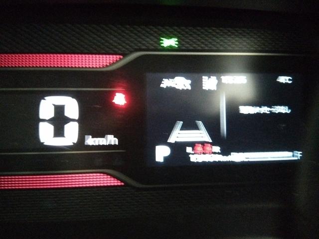 スペーシアカスタム ハイブリッドＸＳ　全方位モニター付純正ナビＴＶスズキコネクト対応通信機装着車　４ＷＤ　衝突軽減ブレーキ　Ｂｌｕｅｔｏｏｔｈ　全周囲カメラ　バックカメラ　ドラレコ　フルセグＴＶ　純正ナビ　両側パワースライドドア　ＥＴＣ（16枚目）